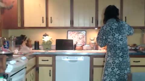 CATALYSTIC online show from November 25, 2025, 10:15 am