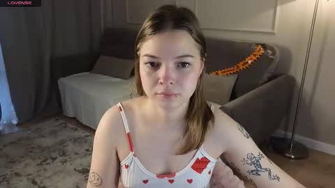 Snapshot of catanadick chatting on November 15, 2025, 2:31 am Pat online show from November 15, 2025, 2:31 am