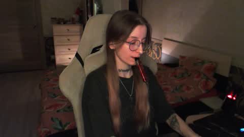 Snapshot of cath_dysphoria_ chatting on February 20, 2026, 7:58 pm CATH online show from February 20, 2026, 7:58 pm