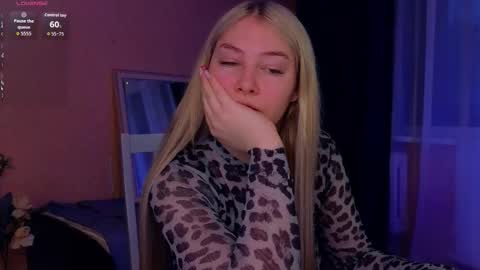 Catherine online show from December 18, 2025, 11:16 am