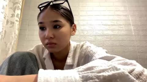 Snapshot of catherinepirs chatting on April 29, 2026, 1:15 pm catherinepirs online show from April 29, 2026, 1:15 pm