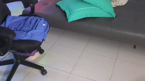 catherinstone online show from December 2, 2024, 1:35 pm