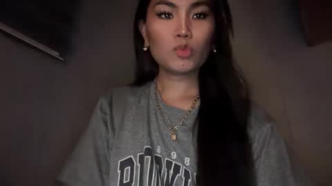 Snapshot of cathy_sanches chatting on May 10, 2026, 1:33 am cathy online show from May 10, 2026, 1:33 am