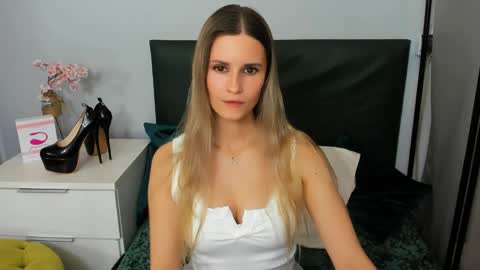 CatrinGood online show from April 12, 2026, 7:19 pm