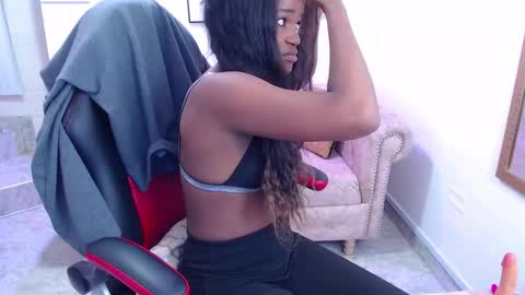  Catta  online show from November 7, 2025, 12:38 pm