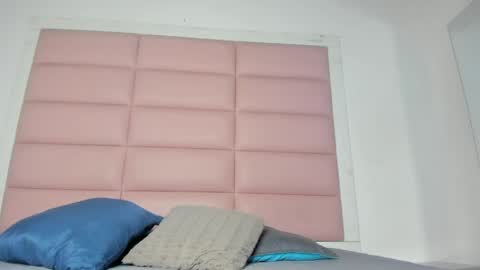 cattalina_25 online show from April 7, 2026, 12:05 pm