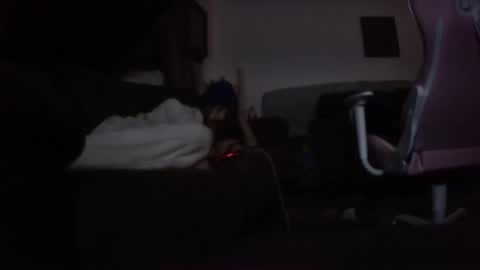 Snapshot of cattywompiscreations chatting on January 16, 2025, 10:21 am zatbabydaddy online show from January 16, 2025, 10:21 am