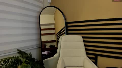 Caty  online show from March 5, 2026, 10:28 pm