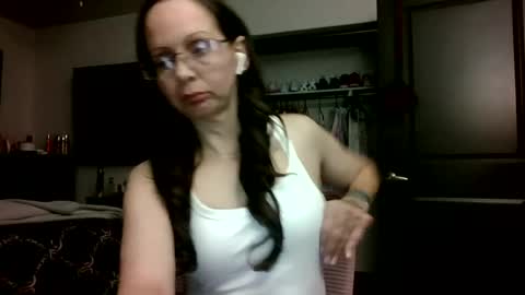 Snapshot of cautious2 chatting on August 5, 2026, 7:00 am cautious online show from August 5, 2026, 7:00 am