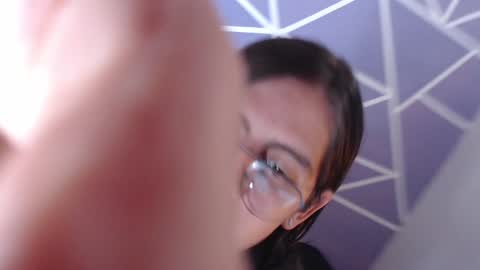 Snapshot of cava_pretty chatting on December 16, 2024, 5:06 am cava_pretty online show from December 16, 2024, 5:06 am