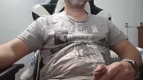 Tomys online show from November 7, 2025, 2:44 am