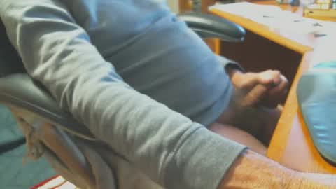 CCzt154 online show from April 20, 2026, 4:21 pm