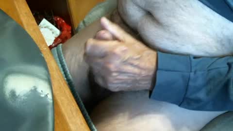 Snapshot of cczt154 chatting on June 18, 2026, 9:19 pm CCzt154 online show from June 18, 2026, 9:19 pm