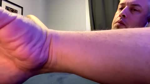 Snapshot of cdnhardrock799 chatting on December 17, 2025, 5:02 am cdnhardrock799 online show from December 17, 2025, 5:02 am