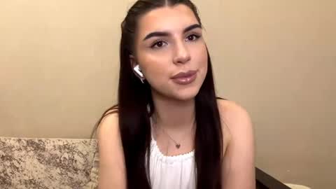 Darina online show from April 29, 2026, 4:11 pm