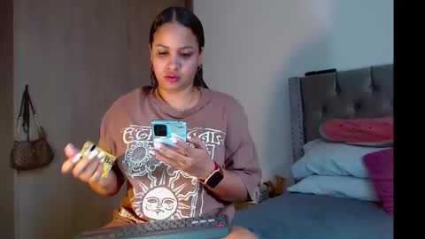 celeneortiiz online show from April 19, 2026, 8:00 pm