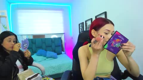 celeste_bonnet1 online show from September 11, 2025, 4:51 pm