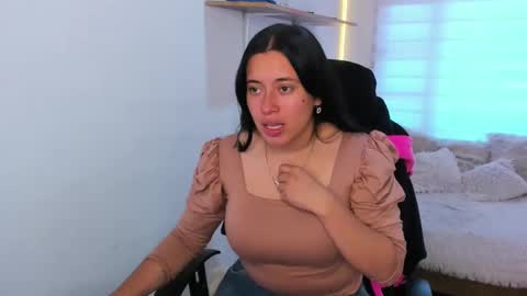 celeste_bonnet1 online show from November 18, 2025, 6:34 pm