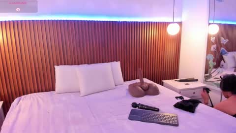 Sofia Castrillon online show from December 3, 2025, 12:14 pm