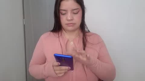 Snapshot of celeste_shinny chatting on November 23, 2025, 6:30 pm celeste_shinny online show from November 23, 2025, 6:30 pm