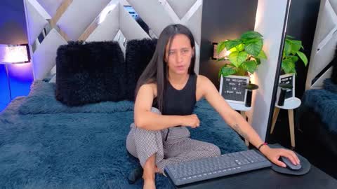 Celeste Collins online show from November 18, 2025, 11:36 am