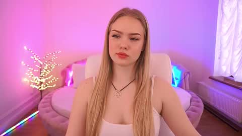 celestenoirr online show from March 13, 2026, 7:59 am