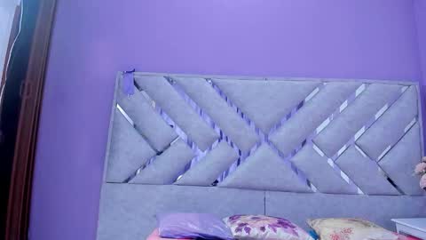 celestesexx_ online show from December 23, 2025, 11:08 am