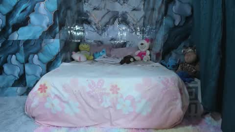 celesteyorucso1 online show from November 2, 2025, 2:58 am