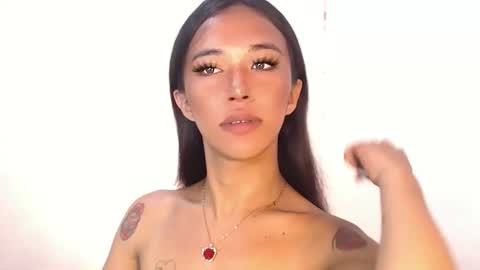 merry joannah online show from December 22, 2025, 1:57 am