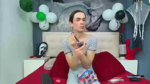 Snapshot of celestial_queen_ chatting on October 29, 2025, 2:30 pm Celestial online show from October 29, 2025, 2:30 pm