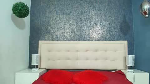 Snapshot of celestial_queen_ chatting on November 29, 2025, 12:52 pm Celestial online show from November 29, 2025, 12:52 pm