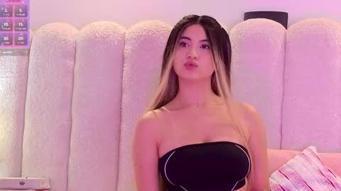 celestte_vanegas online show from February 25, 2026, 5:33 pm