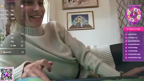Snapshot of celestynstar chatting on October 5, 2025, 4:05 pm CelestynStar online show from October 5, 2025, 4:05 pm