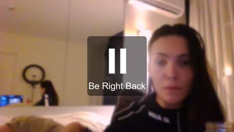 Ji-yoon online show from January 18, 2025, 7:04 pm