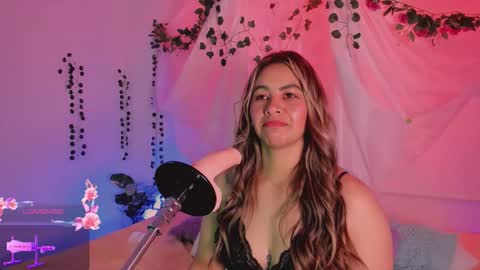 Hello guys my name is Sofi and Lizzie and  Vanessa online show from November 28, 2025, 2:58 am