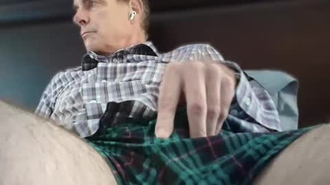 Centerfield online show from October 6, 2025, 5:21 pm