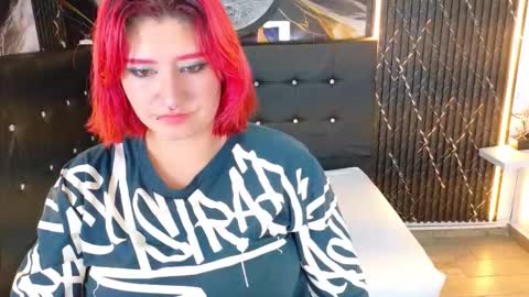 Cerecita  online show from February 23, 2026, 3:04 am