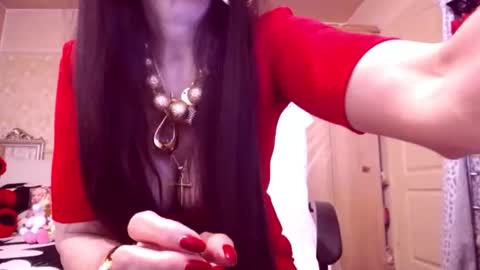 Cerise online show from November 29, 2025, 12:24 am