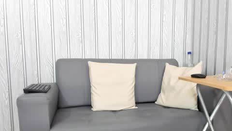 Cesar online show from October 4, 2025, 5:22 pm