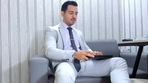 Cesar online show from February 9, 2026, 3:05 pm