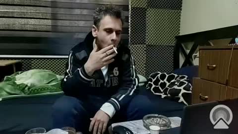 Snapshot of cezar46 chatting on January 11, 2025, 7:49 am cezar online show from January 11, 2025, 7:49 am