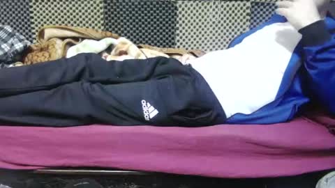 cezar online show from November 18, 2025, 6:34 pm