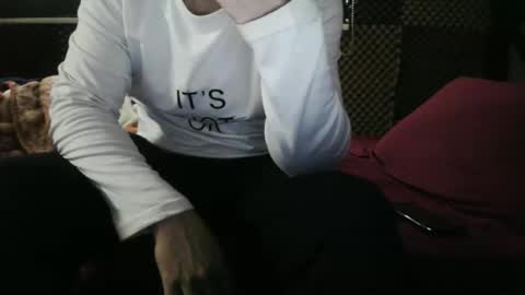 cezar online show from January 7, 2026, 2:08 pm