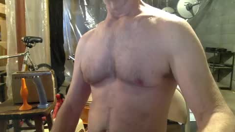 cfnmworkout1 online show from February 27, 2025, 7:04 pm