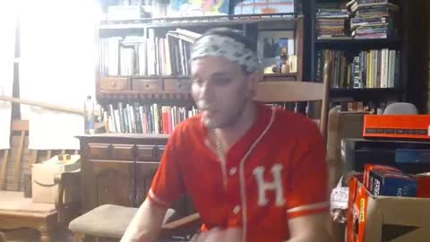 Snapshot of cguffey2284 chatting on December 31, 2024, 1:47 am cguffey2284 online show from December 31, 2024, 1:47 am