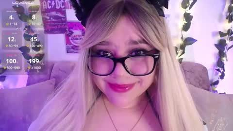 charlotte online show from November 7, 2025, 6:52 pm