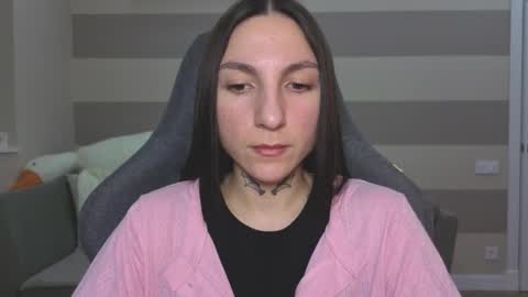 Kate online show from December 20, 2025, 9:16 am