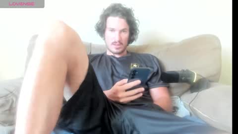 Snapshot of chadpowerz chatting on September 27, 2025, 4:01 pm Lydong online show from September 27, 2025, 4:01 pm