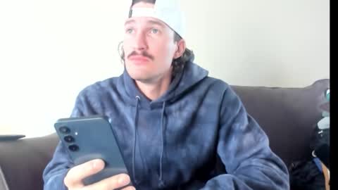 Snapshot of chadpowerz chatting on October 12, 2025, 3:44 pm Lydong online show from October 12, 2025, 3:44 pm