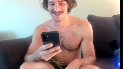 Snapshot of chadpowerz chatting on October 14, 2025, 7:36 pm Lydong online show from October 14, 2025, 7:36 pm